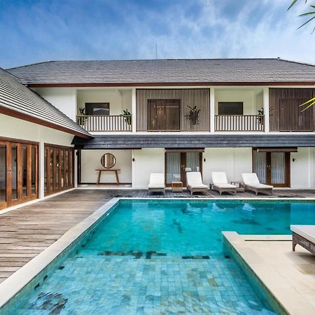 Vienna Villas Seminyak Esterno foto