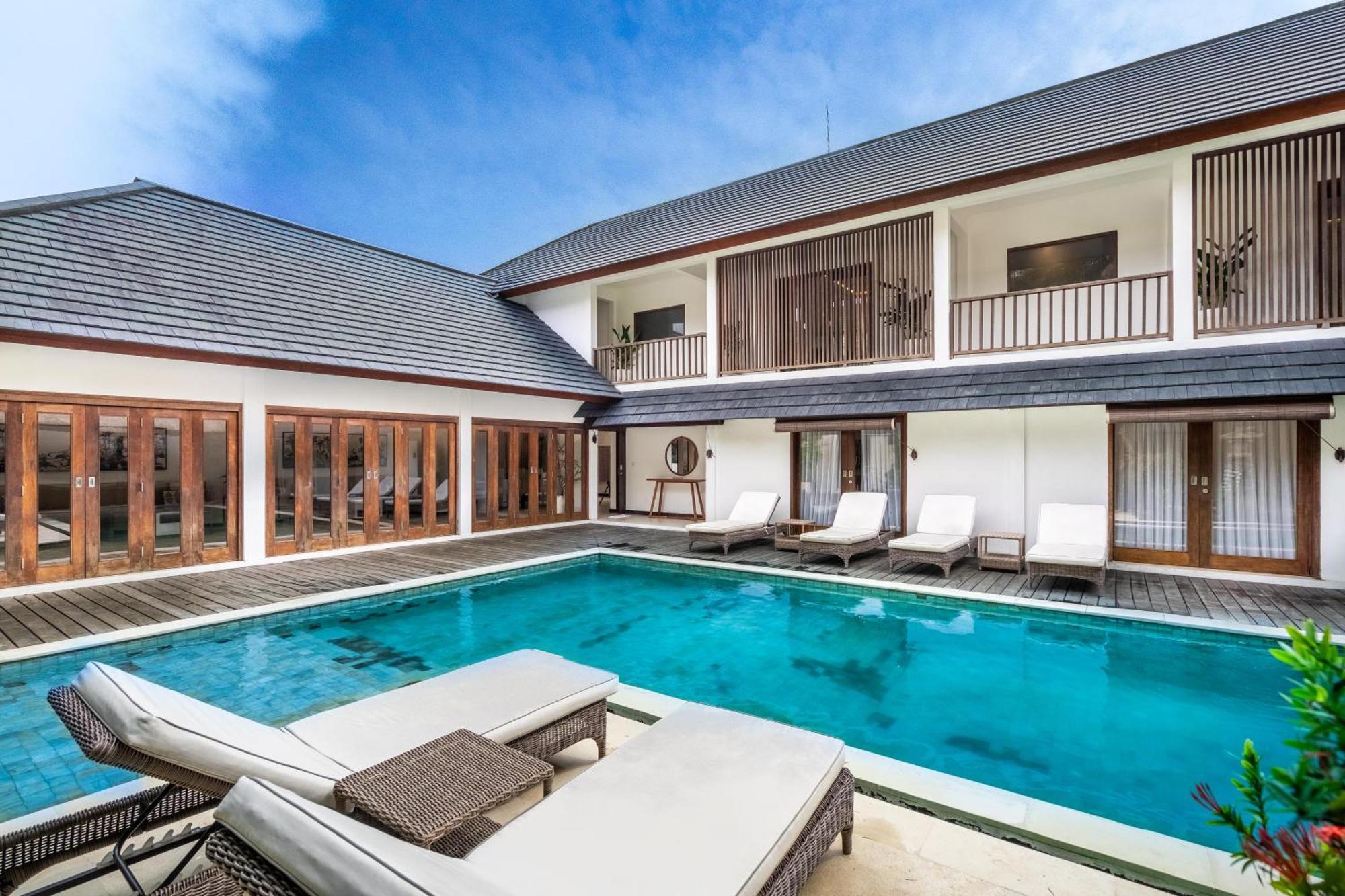 Vienna Villas Seminyak Esterno foto