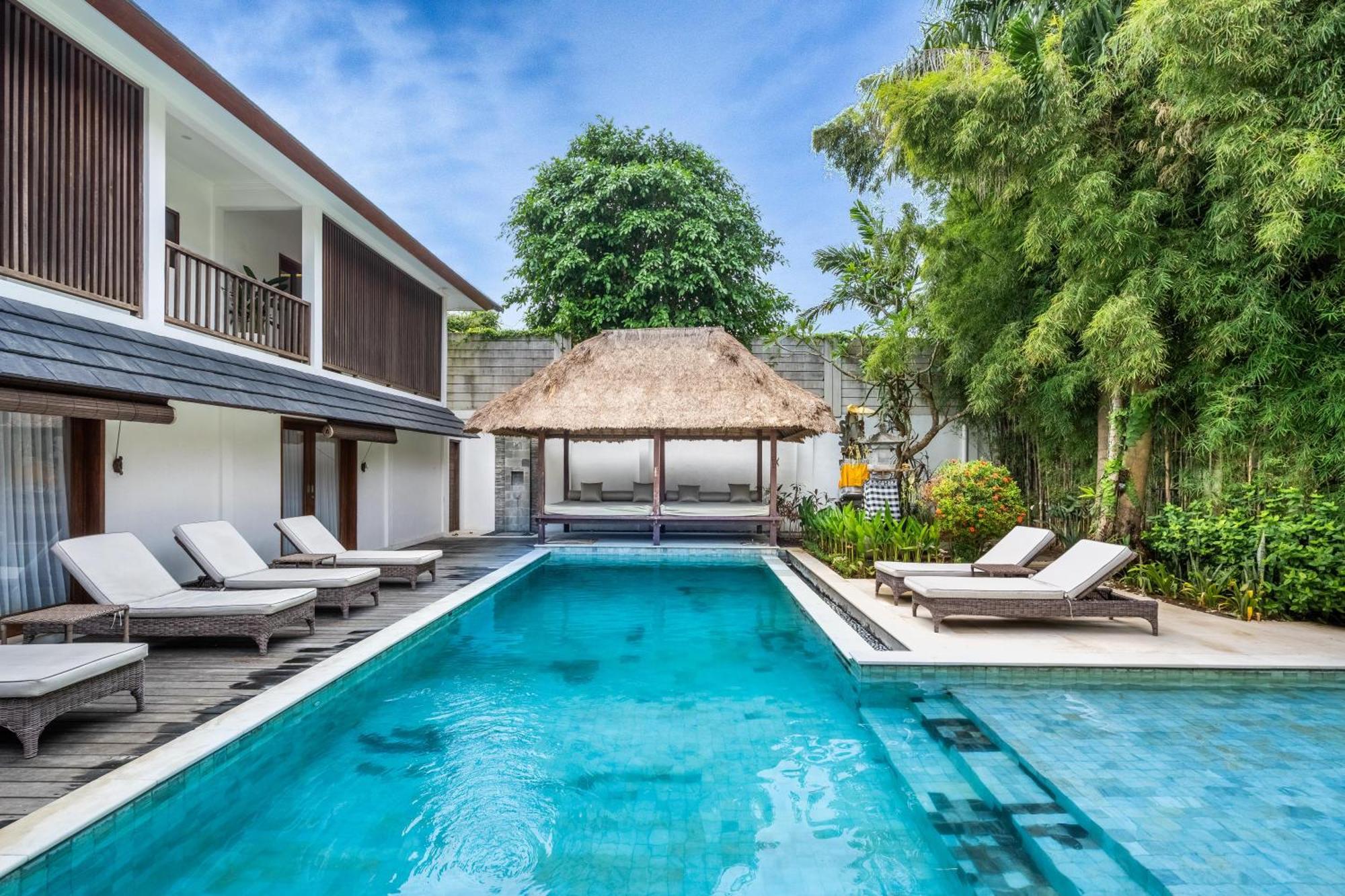Vienna Villas Seminyak Esterno foto